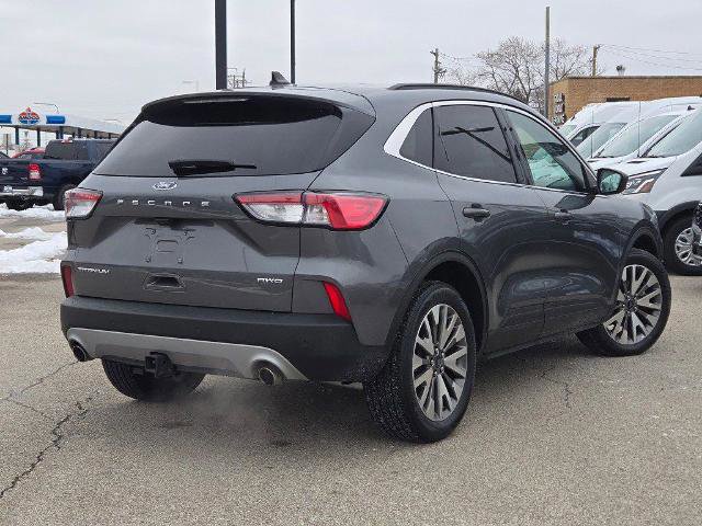 Certified 2022 Ford Escape Titanium w/ Class II Trailer Tow Package image 4