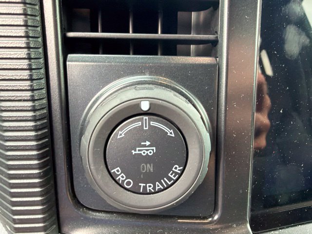 Certified 2025 Ford F150 Raptor AWD/4WD image 13