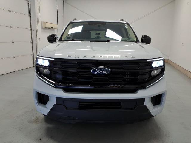 Certified 2025 Ford Expedition Max Active RWD image 8