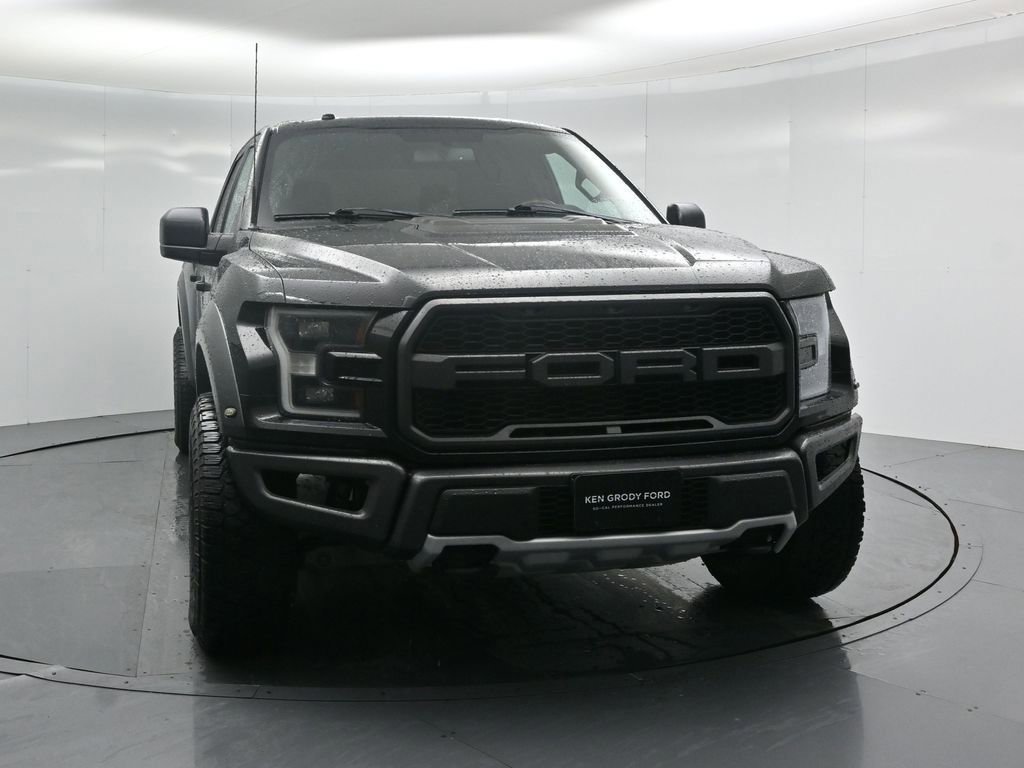 Certified 2018 Ford F150 Raptor image 9