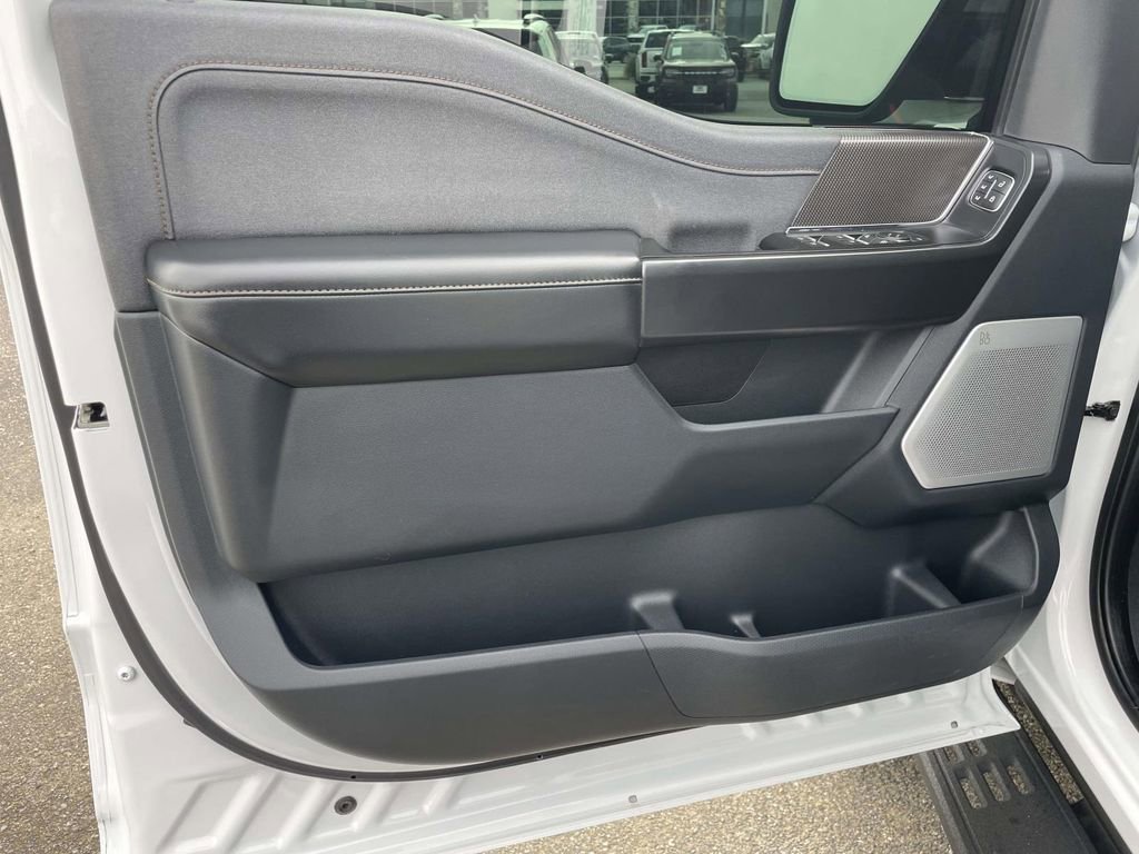 Certified 2022 Ford F150 Raptor w/ Equipment Group 801A High image 20