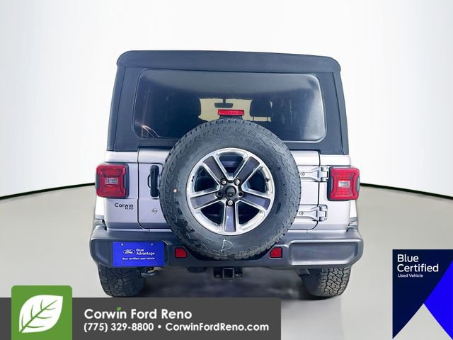 Used 2018 Jeep Wrangler Unlimited Sahara AWD/4WD image 9