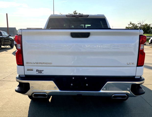 Used 2024 Chevrolet Silverado 1500 LTZ w/ Technology Package image 4