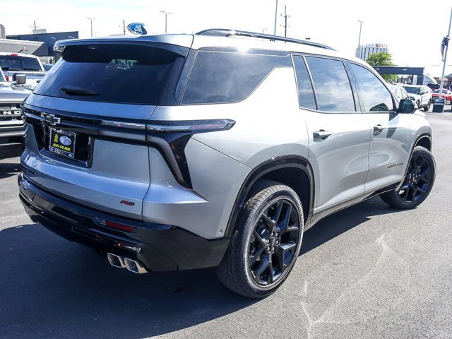Used 2026 Chevrolet Traverse RS w/ LPO, Floor Liner Package AWD/4WD image 10