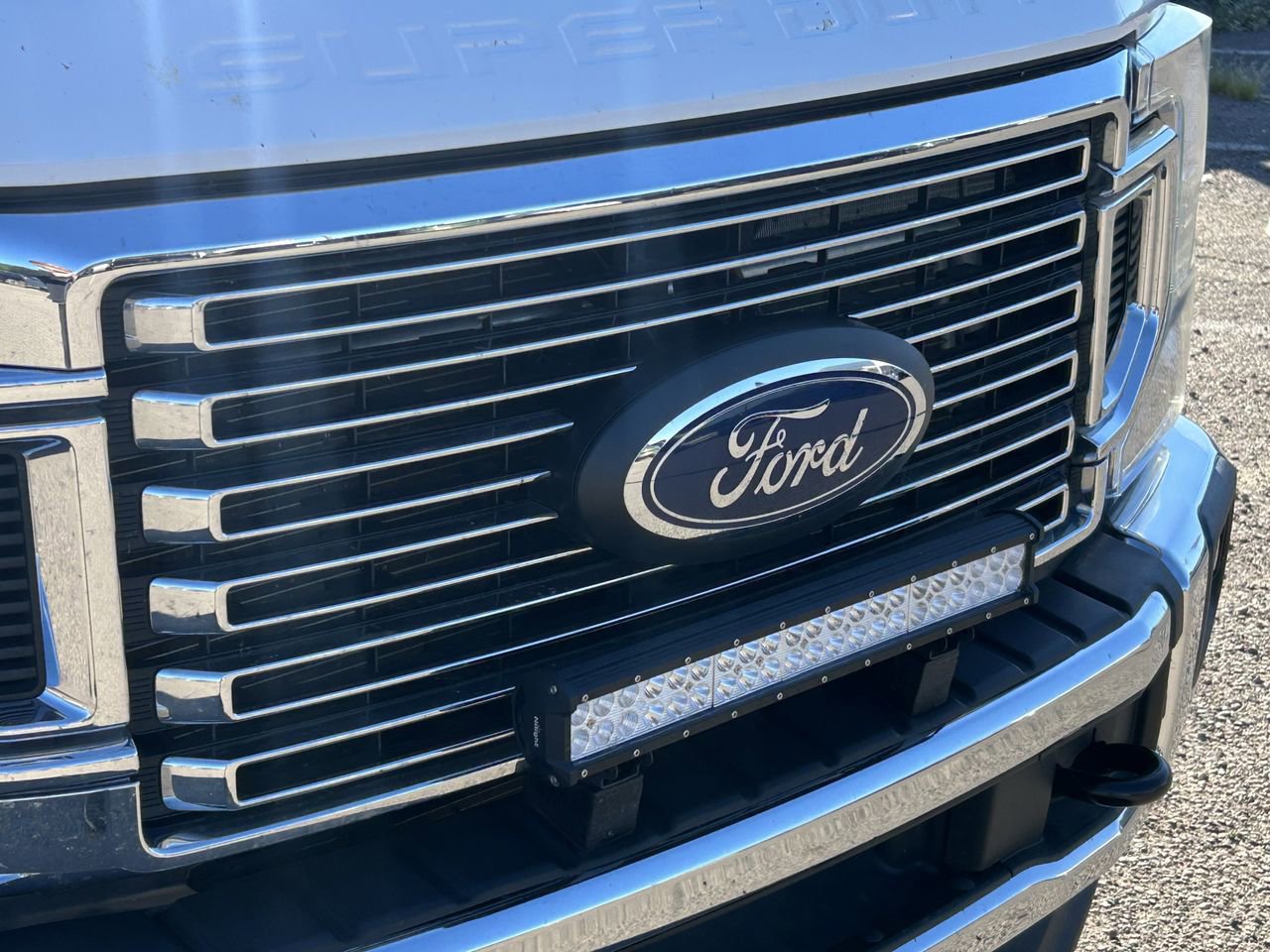 Certified 2022 Ford F350 Lariat w/ Lariat Value Package image 6