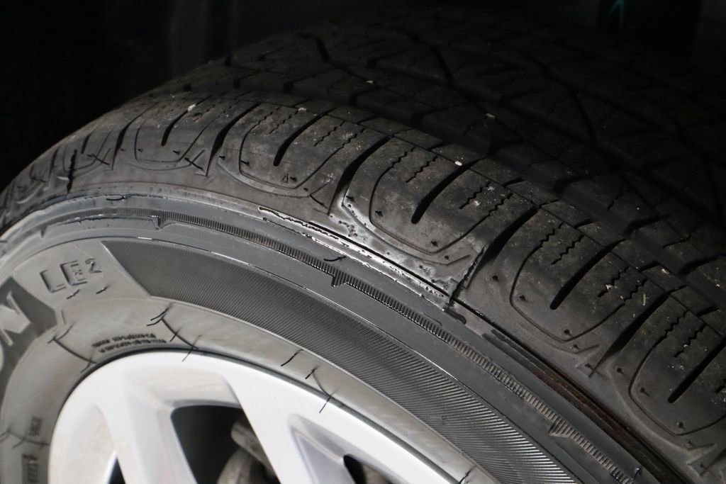 Used 2025 Jeep Compass Latitude image 19