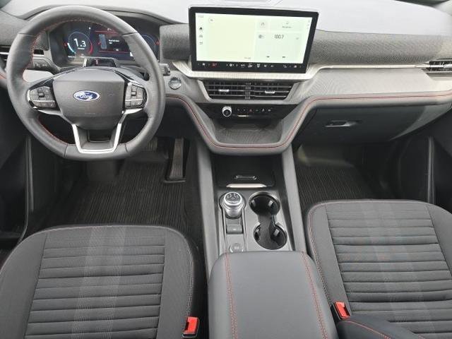 Certified 2025 Ford Explorer ST-Line w/ ST-Line Street Pack image 6