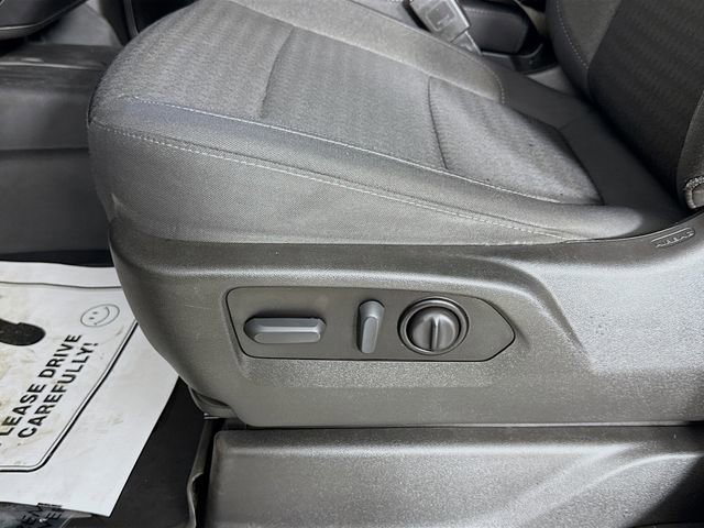 Used 2022 GMC Sierra 3500 SLE w/ SLE Value Package image 18