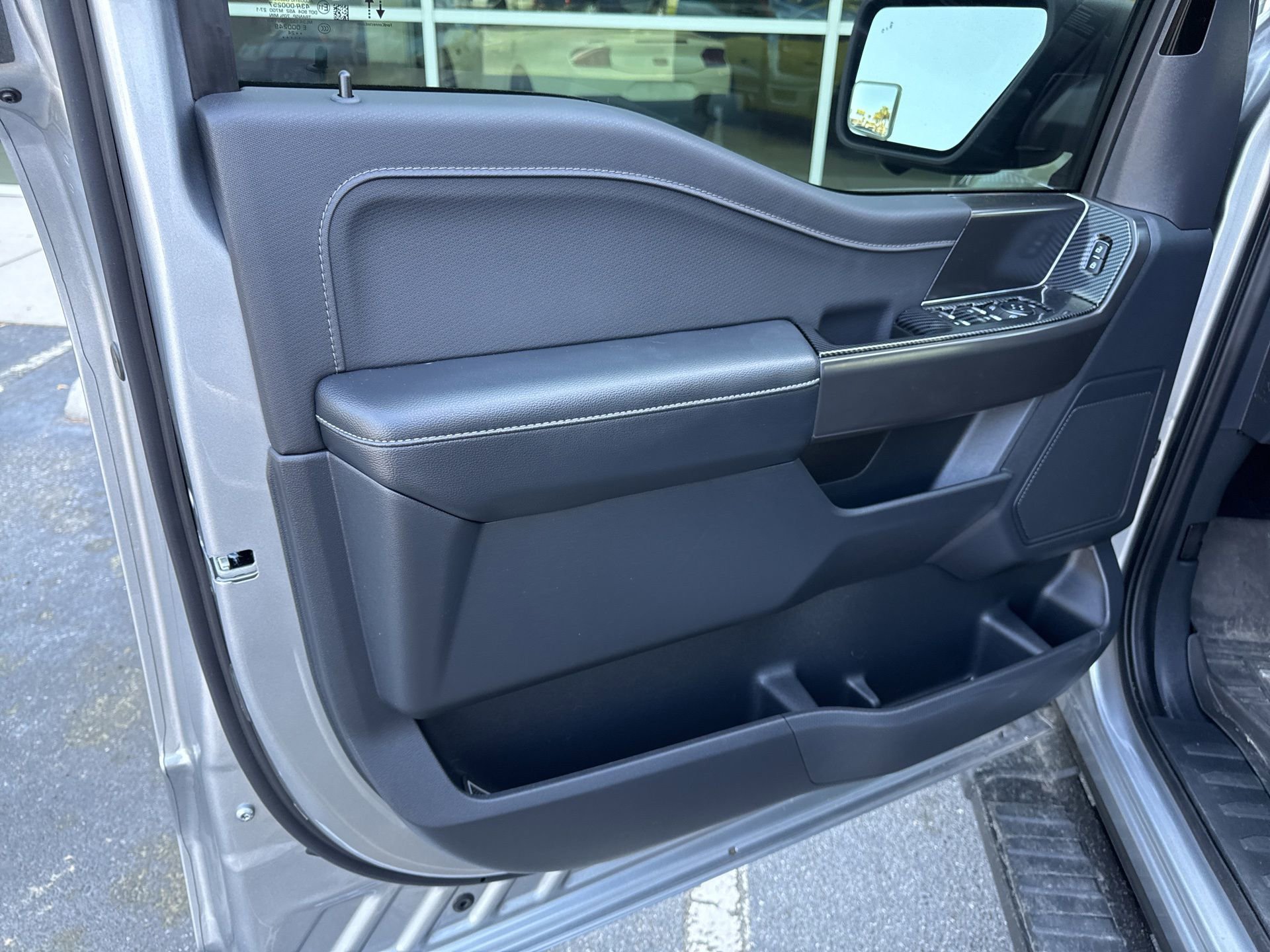 Certified 2024 Ford F150 XLT w/ Equipment Group 302A MID image 17