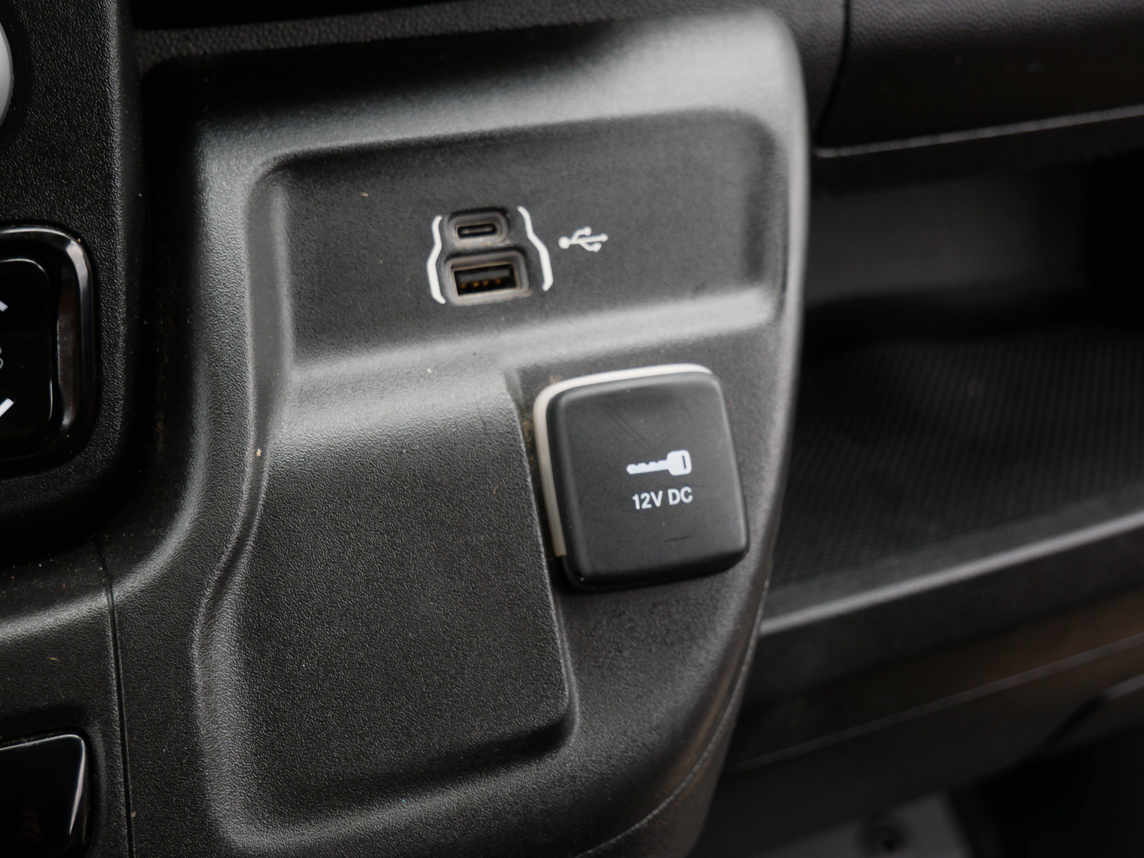 Used 2023 RAM ProMaster 2500 FWD image 32