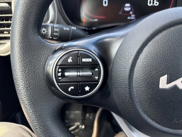 Used 2023 Kia Soul LX w/ LX Technology Package image 35