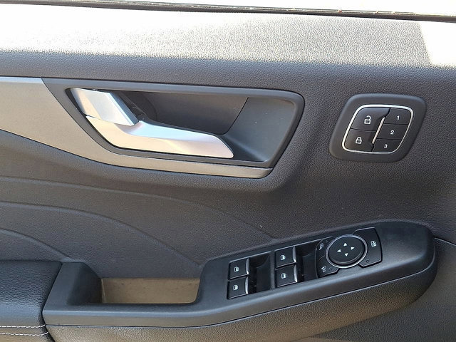 Certified 2023 Ford Escape Active w/ Tech Pack #2 image 15