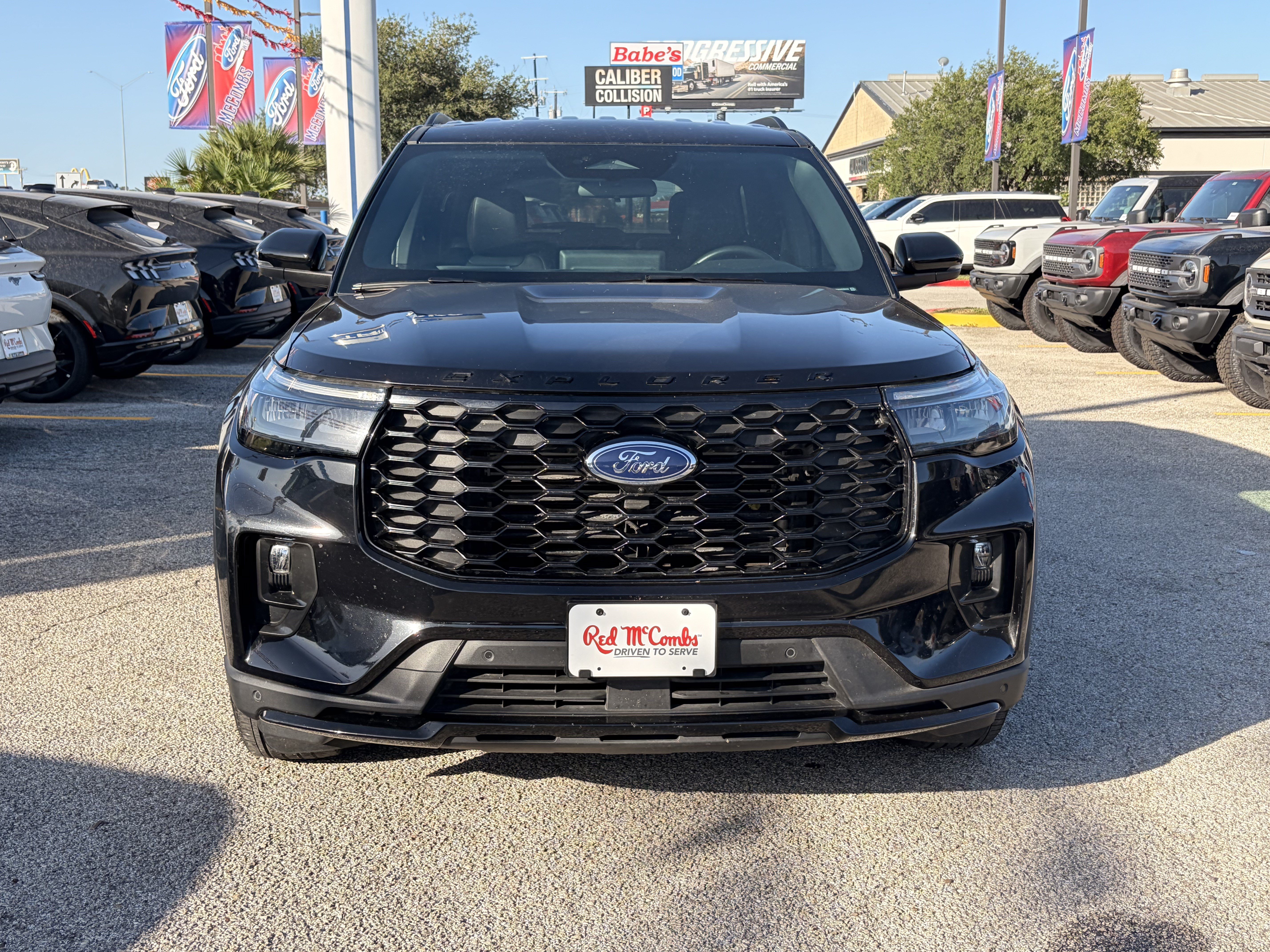 Certified 2025 Ford Explorer ST-Line AWD/4WD image 3
