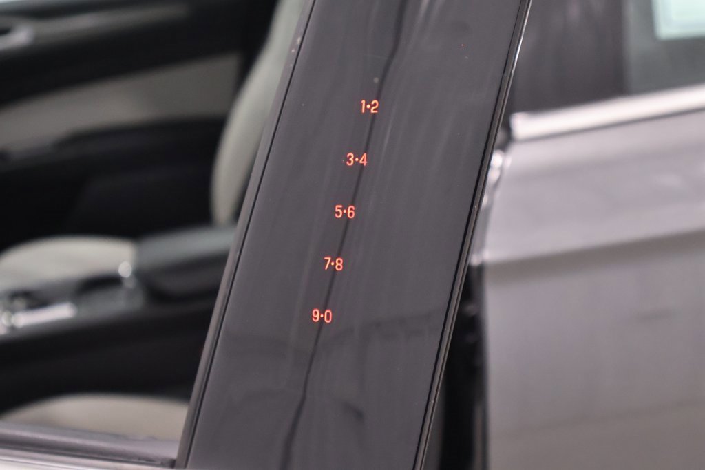 Certified 2019 Ford Fusion SE w/ Equipment Group 151A image 36