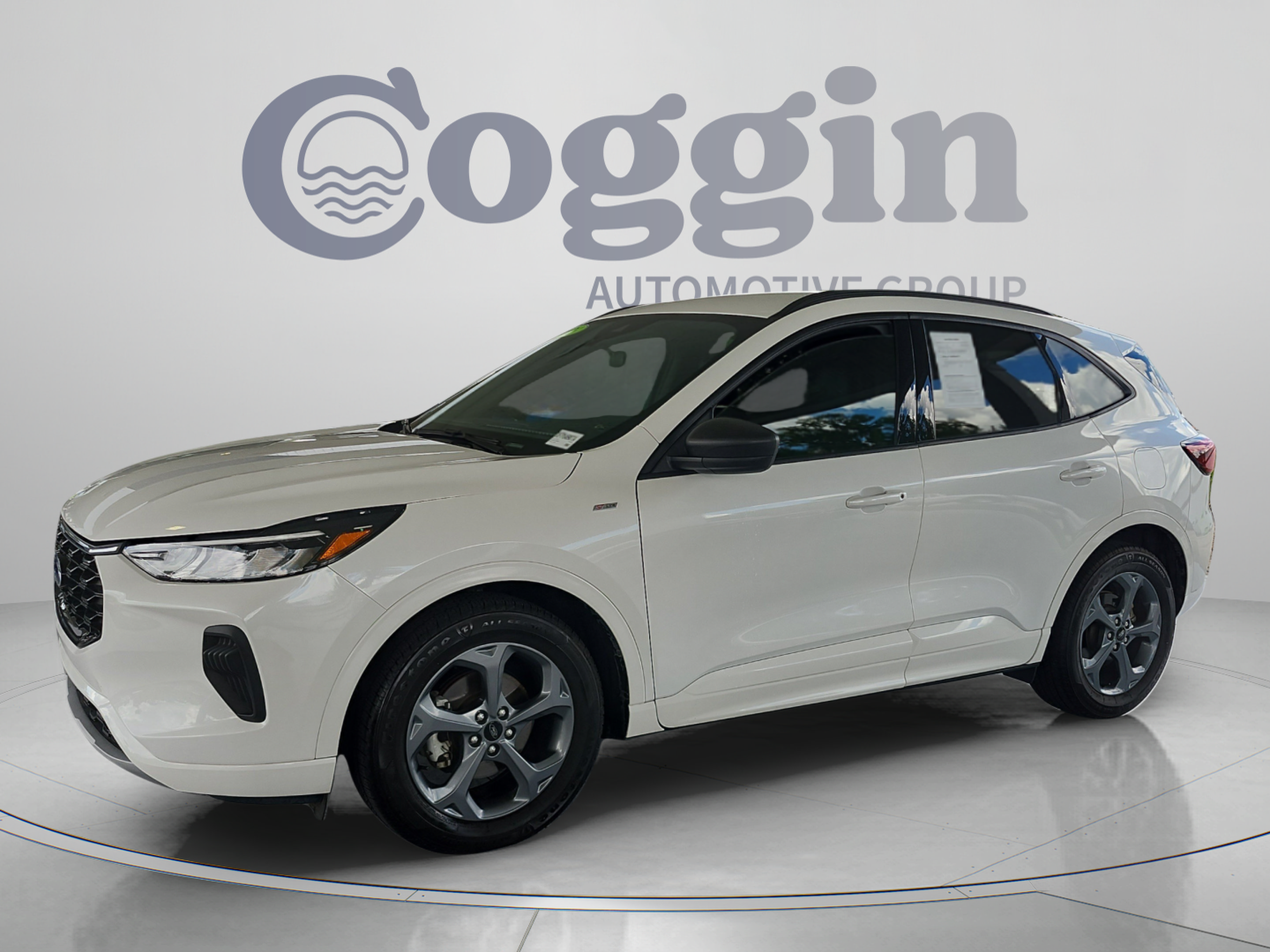 Certified 2023 Ford Escape ST-Line