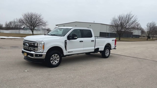 Certified 2023 Ford F250 XLT AWD/4WD image 33