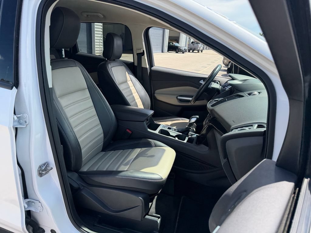 Certified 2019 Ford Escape SEL FWD image 19