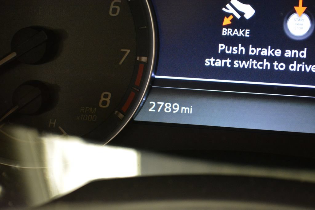 Used 2025 Nissan Frontier SV AWD/4WD image 18