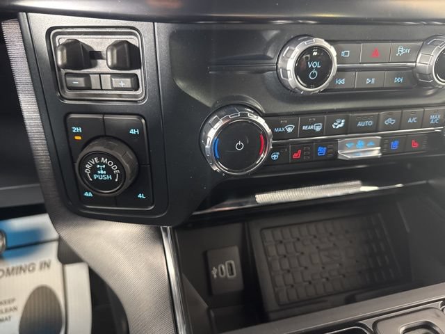 Certified 2025 Ford F150 Platinum w/ Equipment Group 702A High AWD/4WD image 16