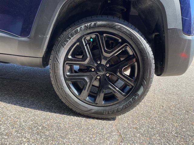 Used 2018 Jeep Renegade Altitude AWD/4WD image 8