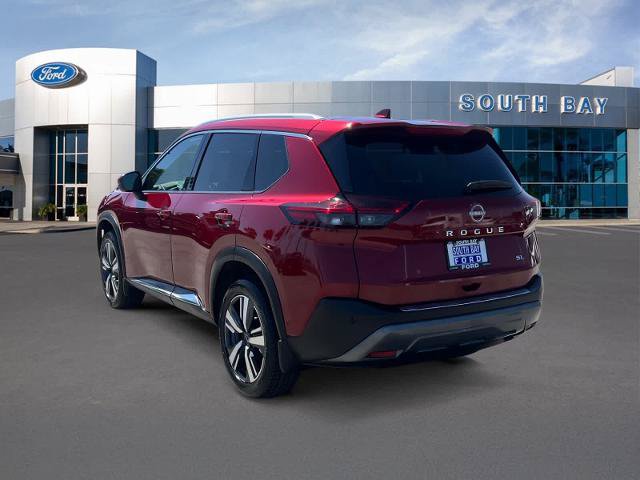 Used 2023 Nissan Rogue SL w/ SL Premium Package FWD image 3
