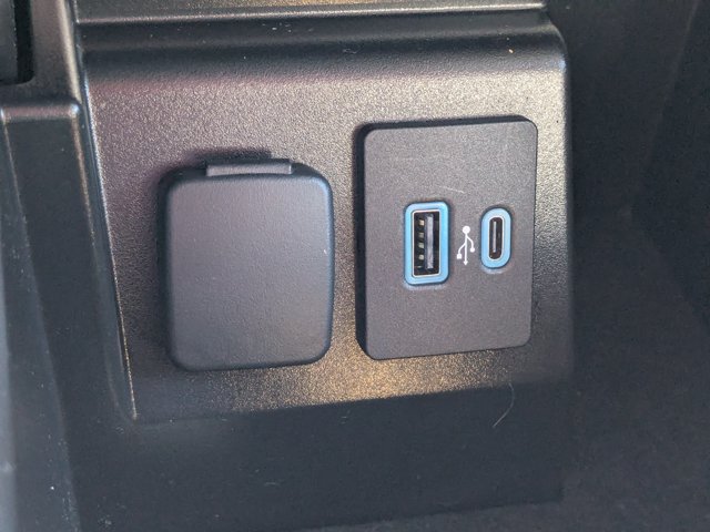 Certified 2023 Ford Explorer XLT w/ Equipment Group 202A AWD/4WD image 22