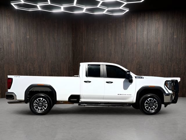 Used 2022 GMC Sierra 2500 Pro w/ Fleet Convenience Package AWD/4WD image 8