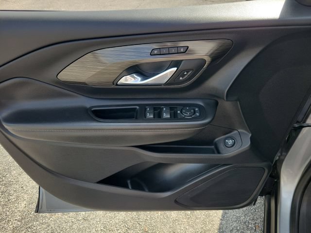 Used 2023 GMC Terrain SLT AWD/4WD image 22