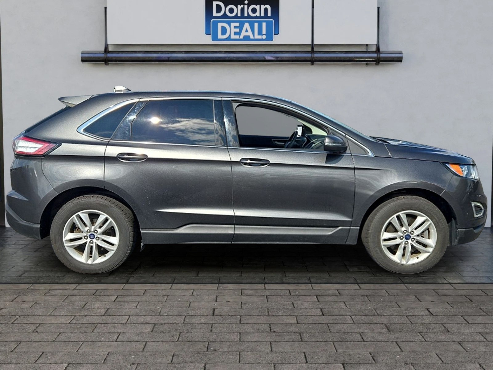 Certified 2018 Ford Edge SEL w/ Equipment Group 201A AWD/4WD image 2