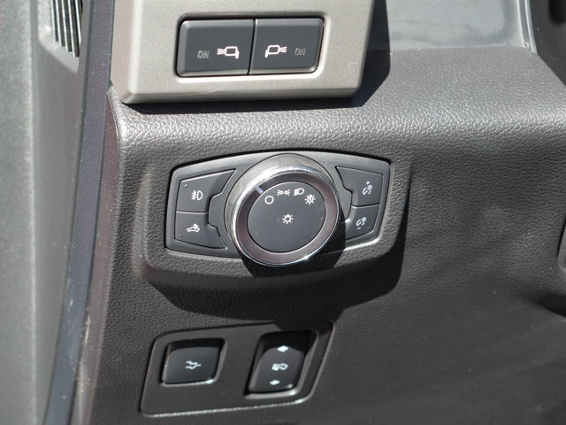 Certified 2020 Ford F350 Lariat w/ Lariat Ultimate Package image 12