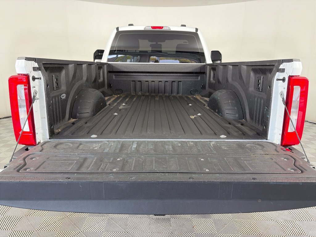 Certified 2025 Ford F250 XL AWD/4WD image 22