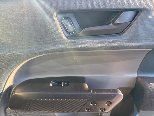 Certified 2024 Ford Maverick XL image 32