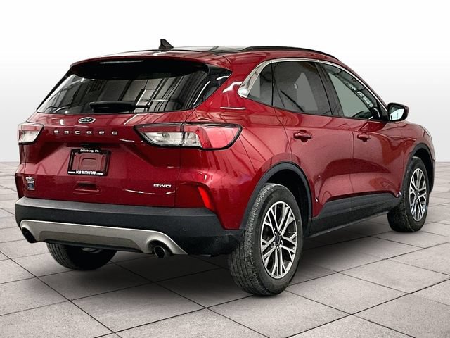 Certified 2022 Ford Escape SEL w/ Technology Package AWD/4WD image 11