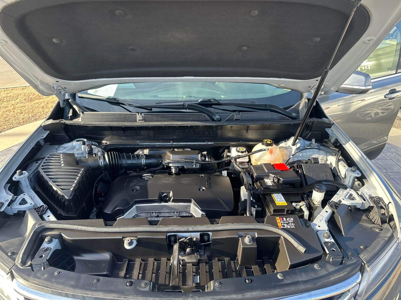 Used 2020 GMC Acadia SLE w/ Driver Convenience Package image 23