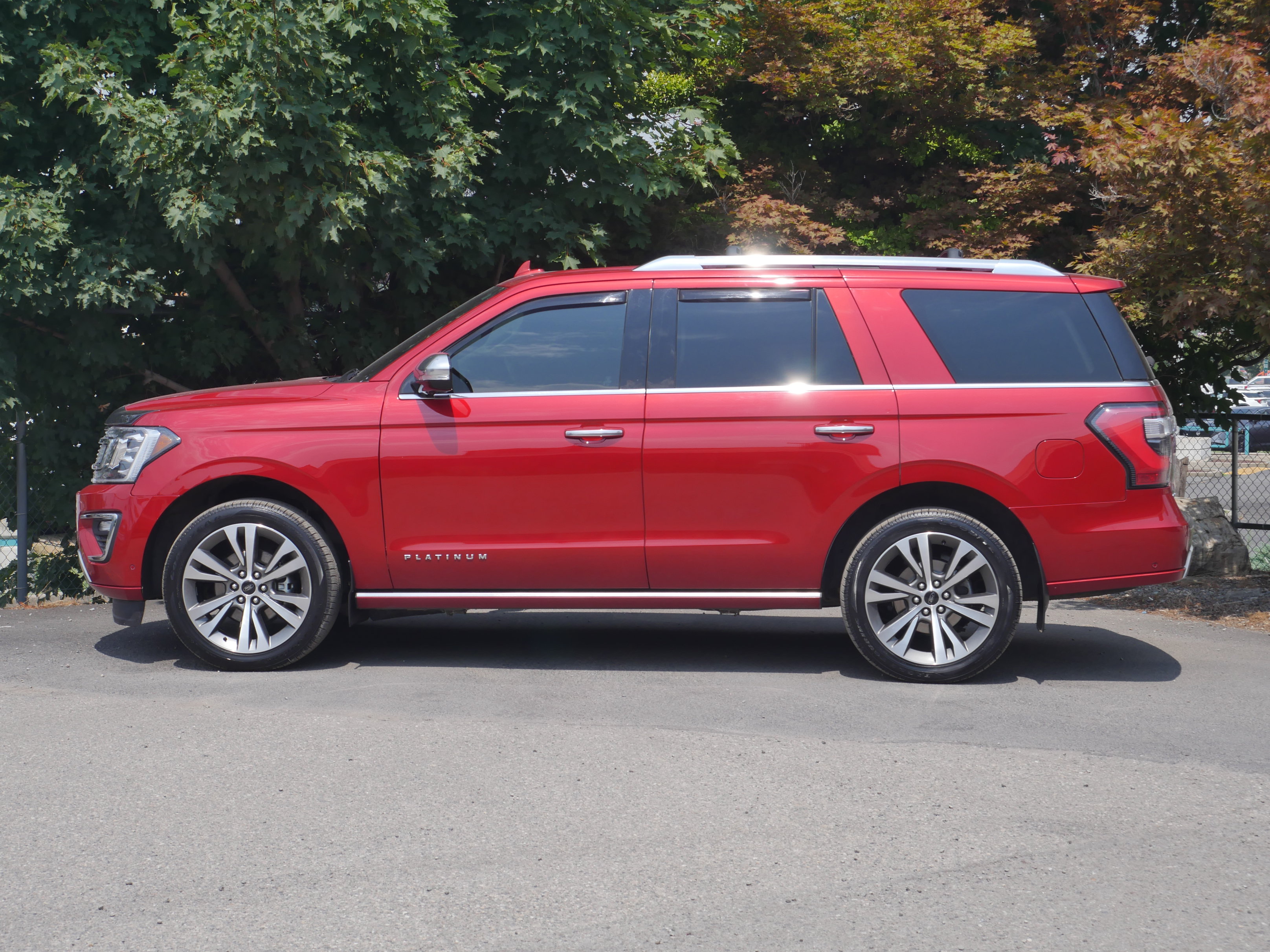 Certified 2020 Ford Expedition Platinum AWD/4WD image 20