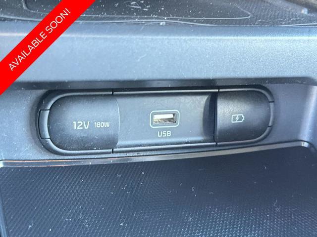 Used 2020 Kia Soul EX FWD image 31