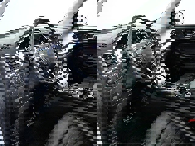 Certified 2017 Ford Edge SEL w/ Equipment Group 201A image 16