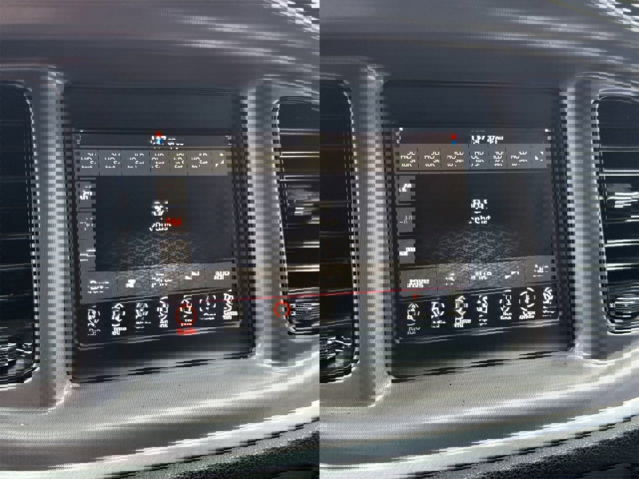 Used 2021 Dodge Charger SXT w/ Blacktop Package image 18