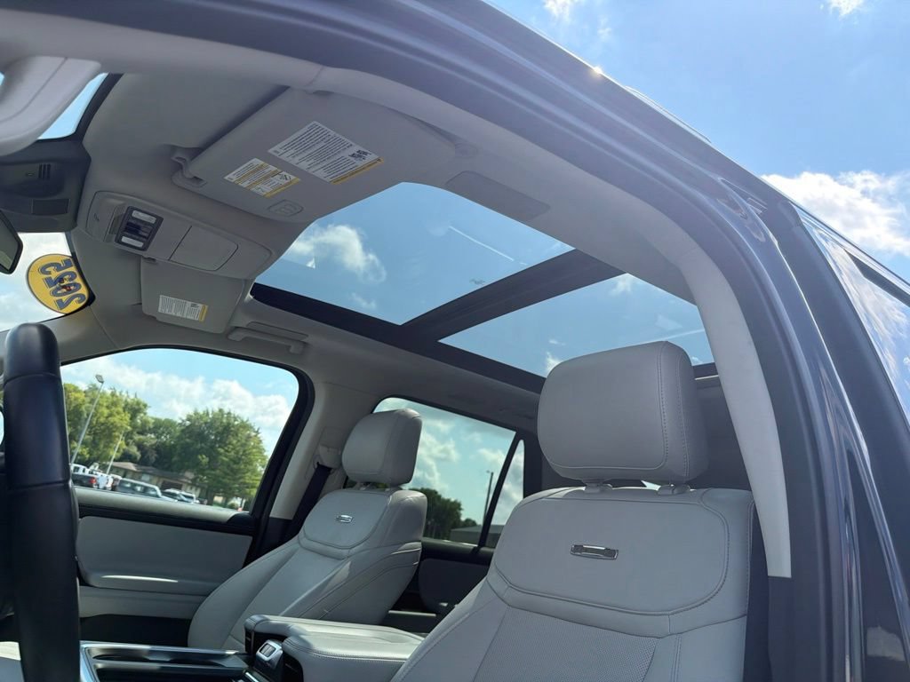 Certified 2025 Ford Expedition Max Platinum w/ Driver's Package AWD/4WD image 13
