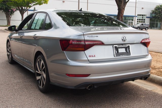 Used 2019 Volkswagen Jetta GLI FWD image 5