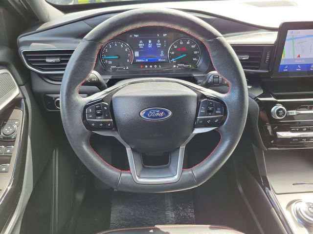 Certified 2024 Ford Explorer ST-Line w/ Class IV Trailer Tow Package image 12