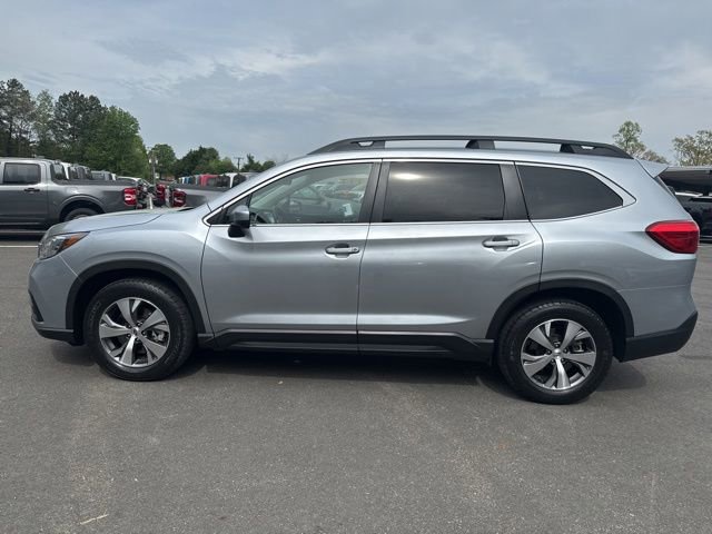 Used 2022 Subaru Ascent Premium w/ Convenience Package image 2