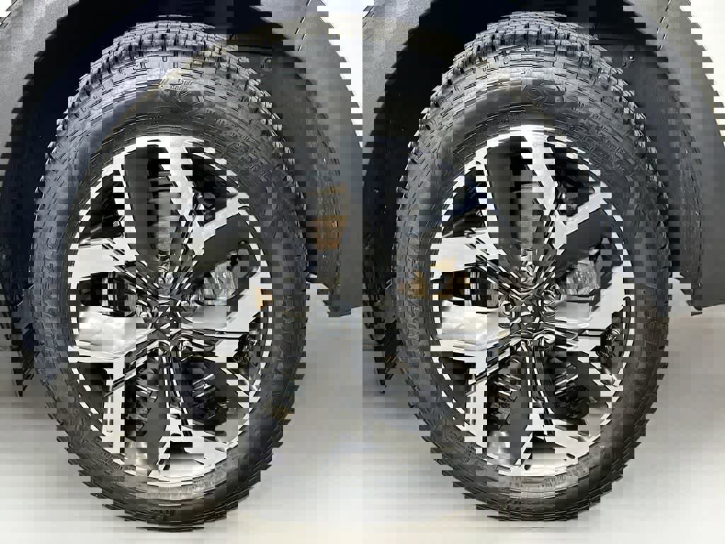 Used 2020 Kia Sportage EX w/ EX Technology Package image 11