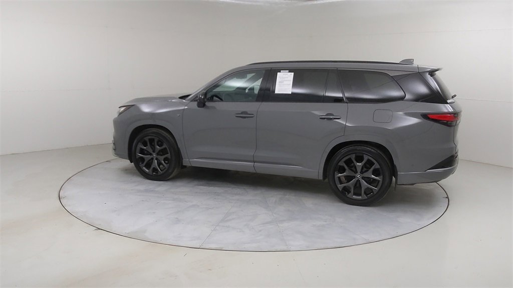 Used 2024 Lexus TX 500h AWD w/ Technology Package image 18