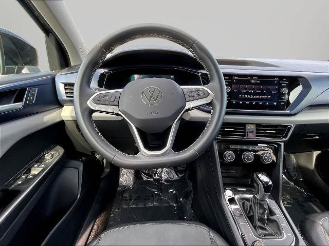 Used 2023 Volkswagen Taos SE AWD/4WD image 8