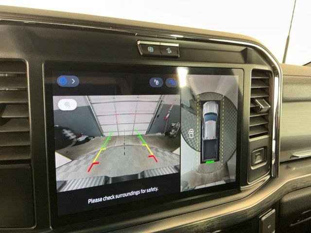 Certified 2025 Ford F350 Lariat w/ Black Appearance Package image 23