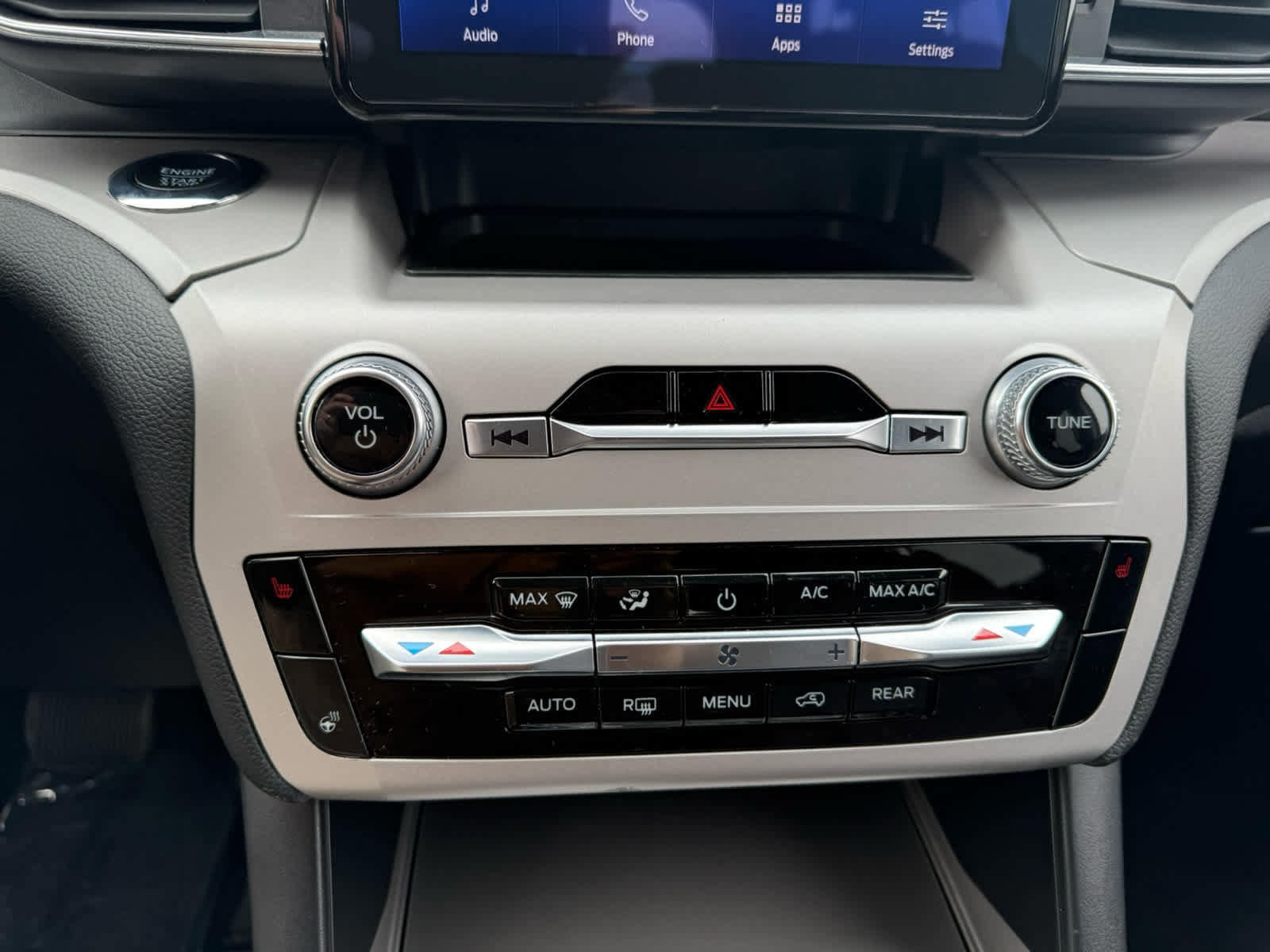 Certified 2023 Ford Explorer XLT w/ Equipment Group 202A image 24