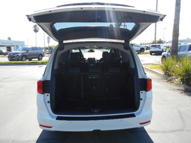 Used 2022 Honda Odyssey Touring image 11