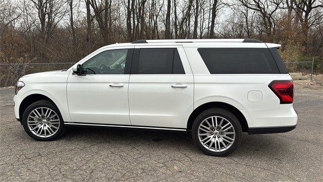 Certified 2022 Ford Expedition Max Limited image 2