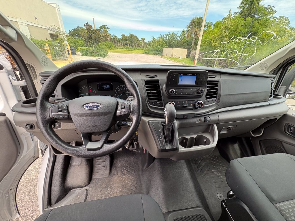 Certified 2025 Ford Transit 250 Low Roof w/ Exterior Upgrade Package RWD image 8